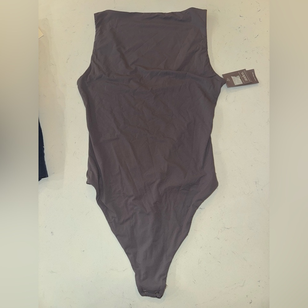 NWT Auden Shapewear Bodysuit medium compression - Picture 5 of 6